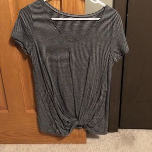 Dark gray white stripe top with knot